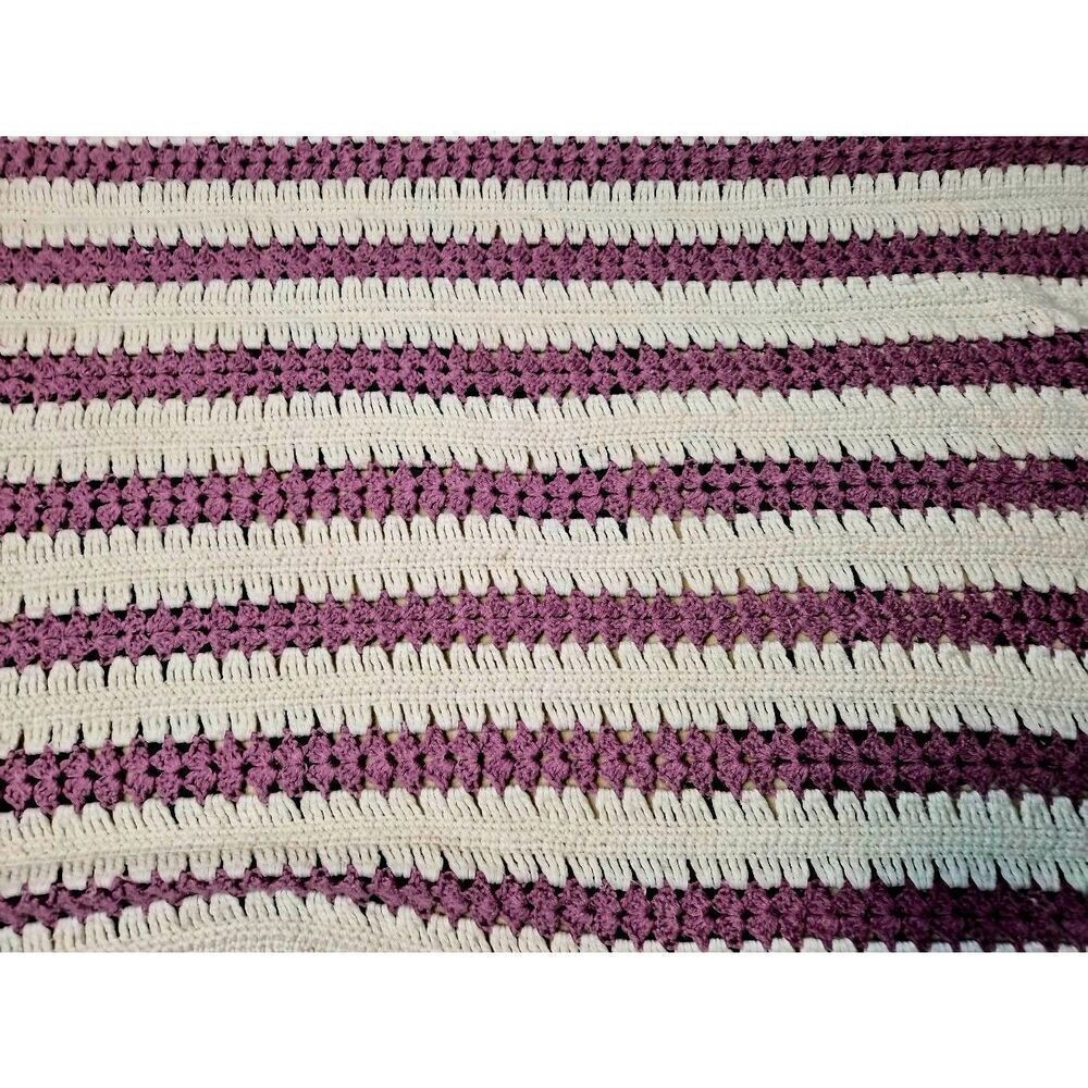 Handmade throw - Picture 2 of 3